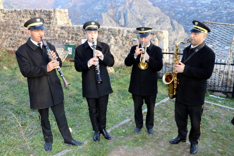 The 161-year-old Bandao Ramadan in Amasya; a concert performance and cannon firing at the historical castle.