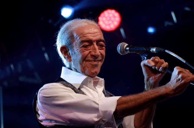 Adip Akbayram, the legendary Turkish music singer, passed away at the age of 75.