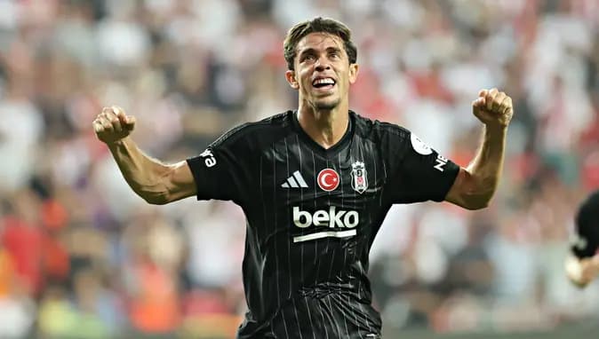 Gabriel Paulista’s Triumphant Comeback and Beşiktaş’s Historic Win in the Istanbul Derby