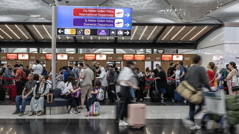 Significant Surge in Turkey's Air Travel During Eid al-Fitr; Passenger Count Surpasses 6 Million