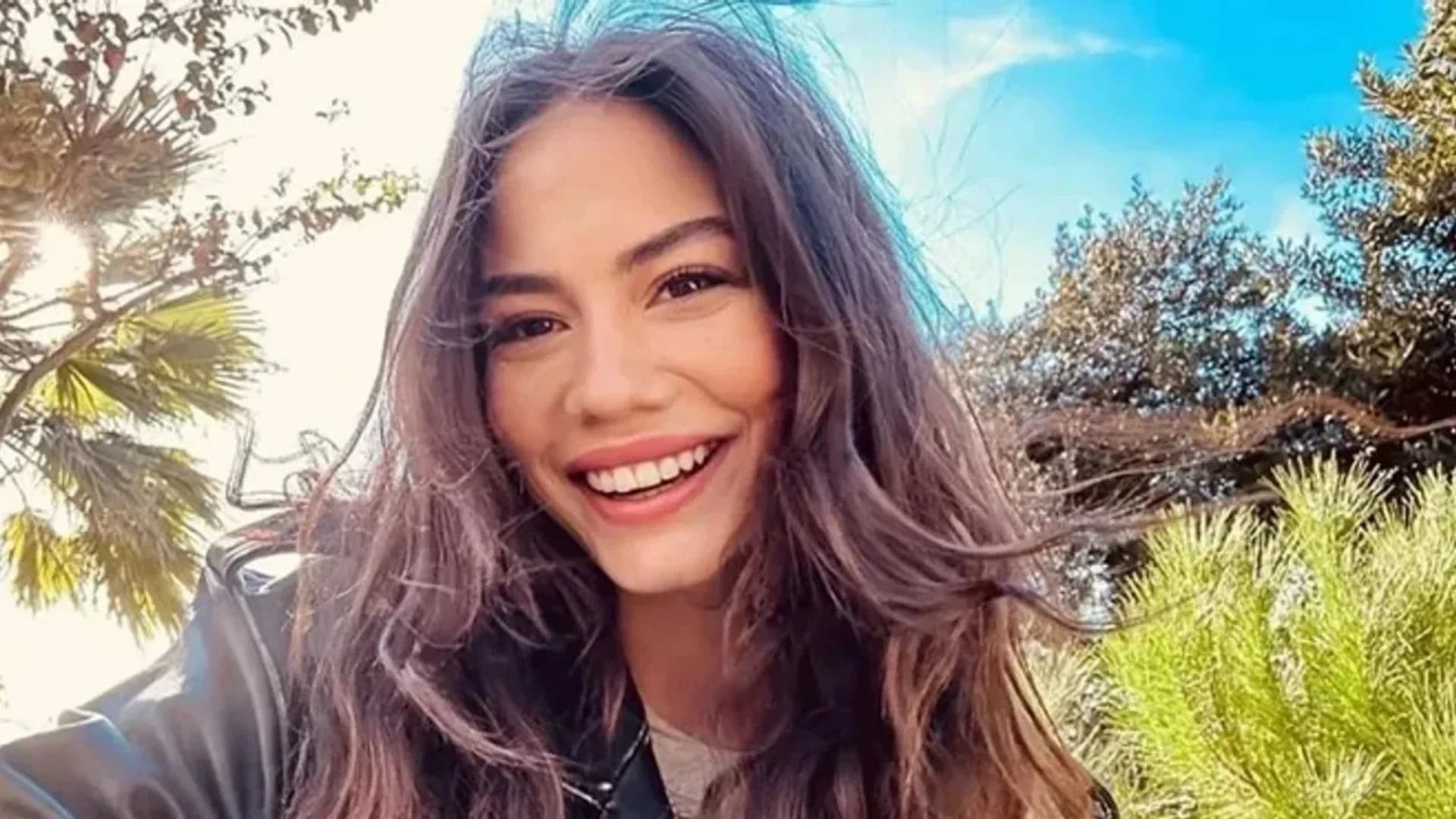 Demet Özdemir Shares a Childhood Photo | Nostalgia with 16 Million Followers