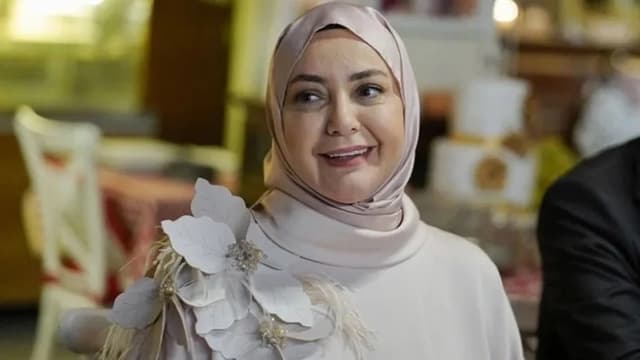 سیبل تاشچی‌اوغلو از نقش پمبه خداحافظی کرد؛ بازیگر شربت زغال‌اخته در تعطیلات داتچا