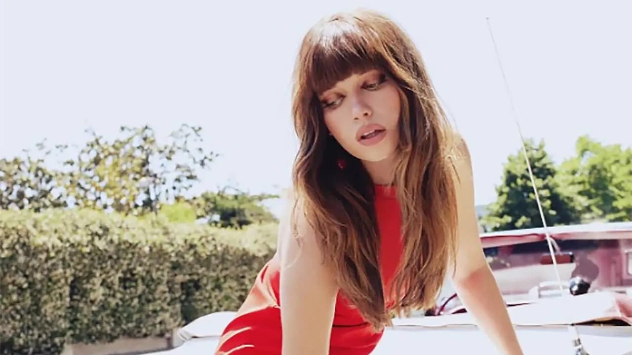 Afra Saraçoğlu Denies Rumors of Relationship with Okan Buruk: “There Is No Such Thing”