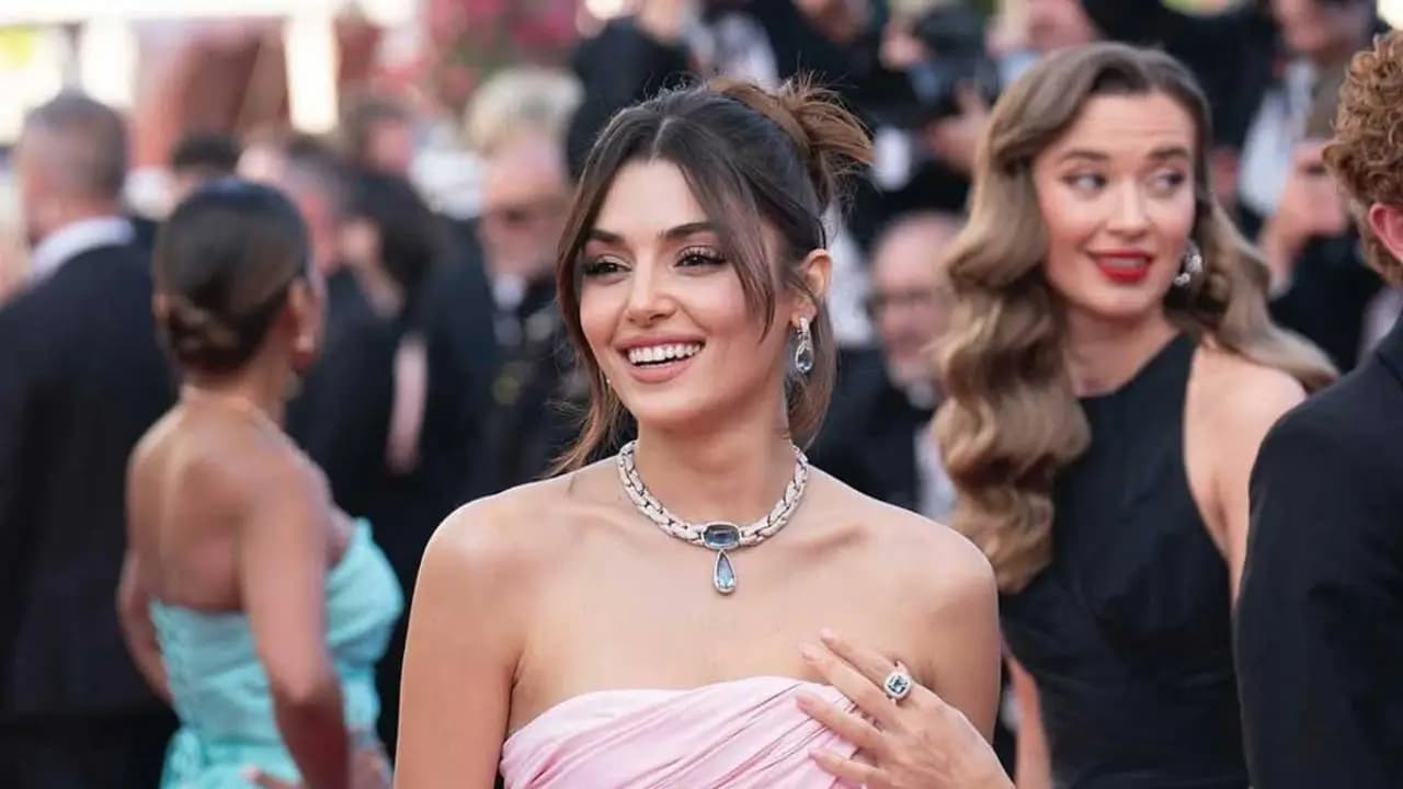 Hande Erçel dazzles at Cannes Festival with stunning pink dress