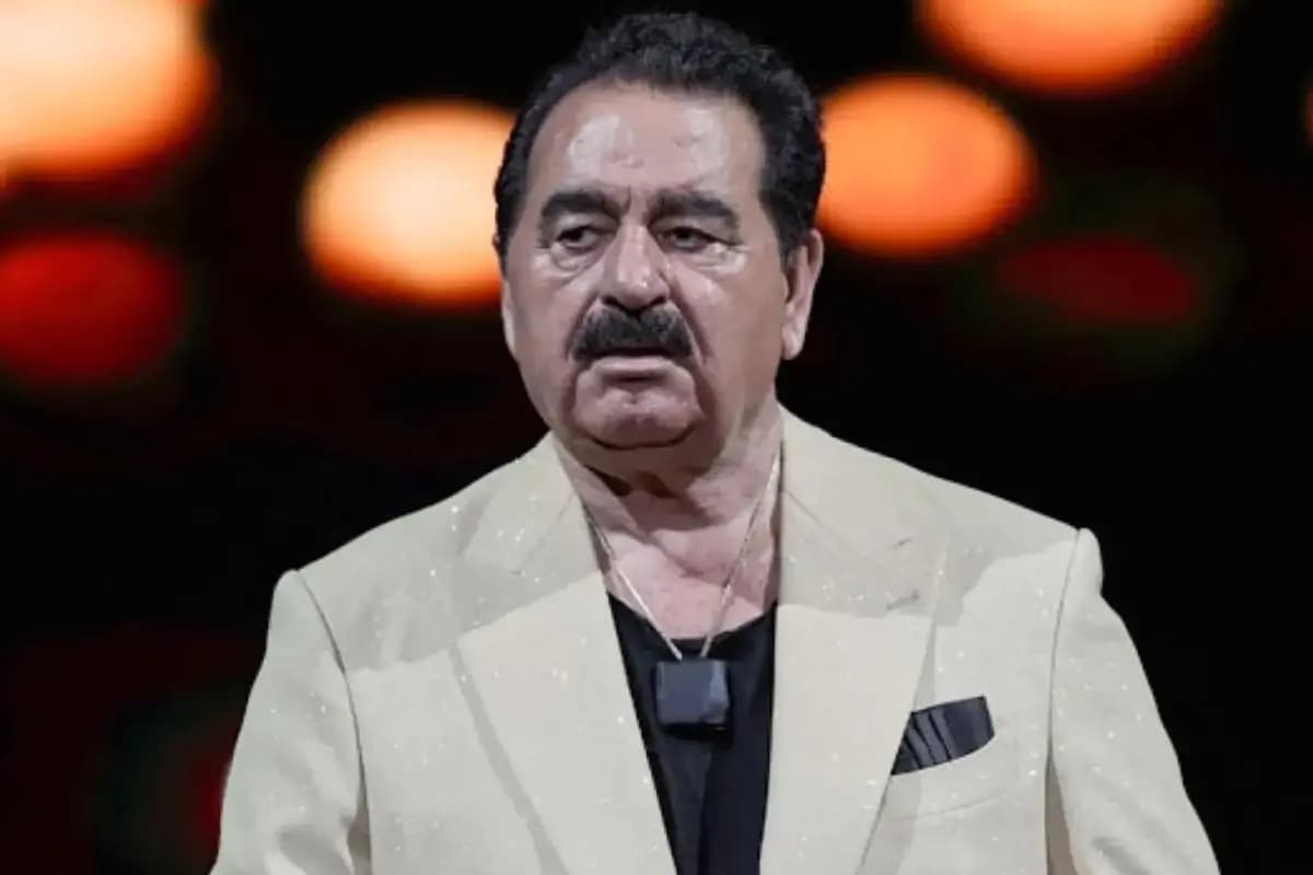 İbrahim Tatlıses Lights Up Harbiye with Jokes and Powerful Performance