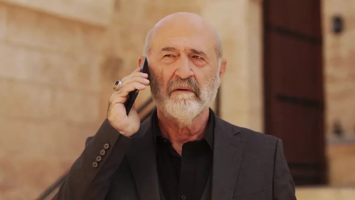 Fidan and Ecmel from Uzak Şehir Go Viral with Hilarious Scenes
