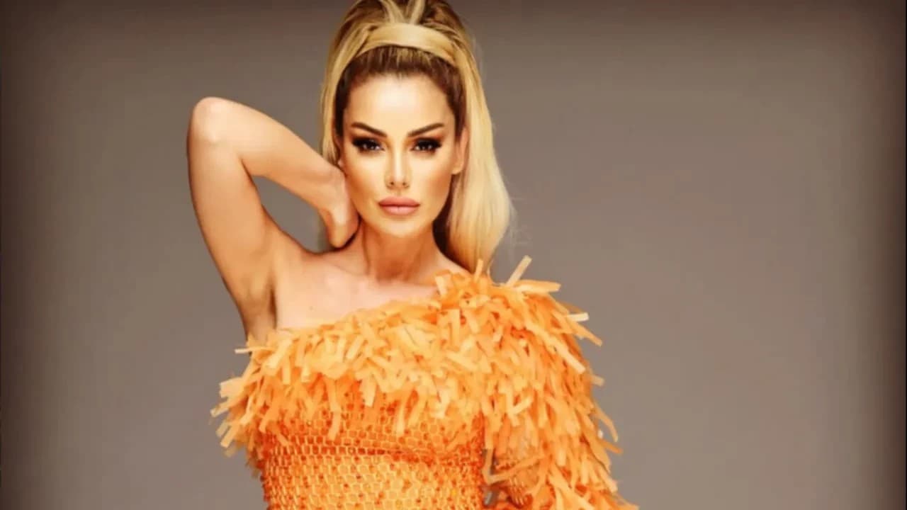 Petek Dinçöz Unveils a Radical New Look with Short Black Hair